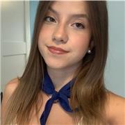 Monitora de tiempo libre, estudiante de magisterio primaria. Con gran vocación por los niños y la enseñanza.